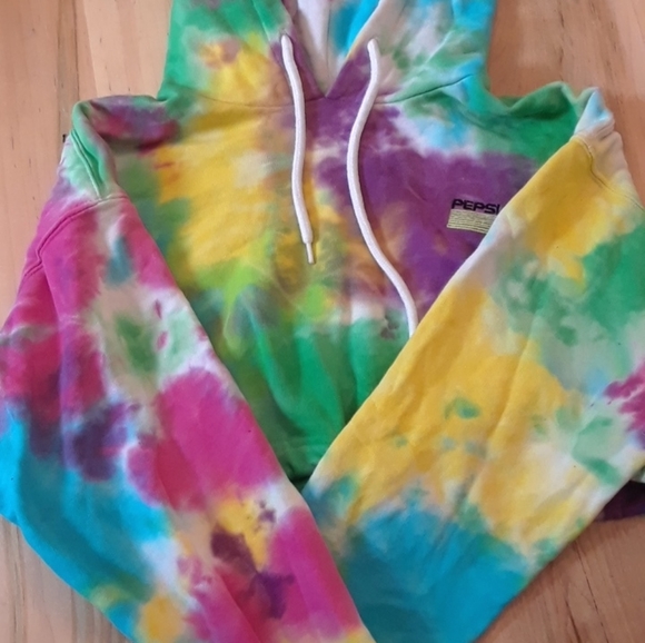 PepsiXForever 21 Tie-Dye Cropped Adjustable Hoodie - Picture 2 of 3